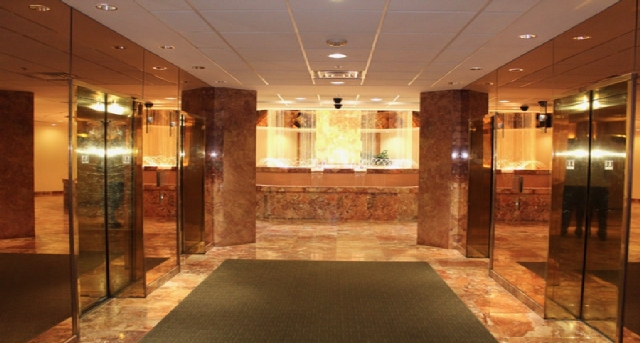 Kantoor te huur 5005 Rockside Road_4-1