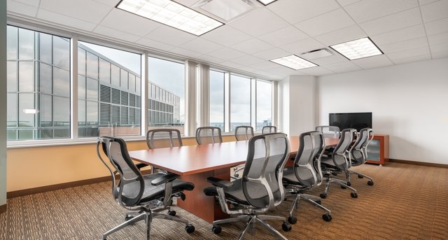 Rent office 50 Fountain Plaza_7-1