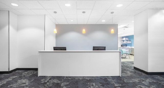 Rent office 545 MetroPlace South, One Metro Place_7-1