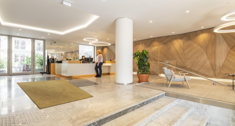 Rent office 54 Rue de Londres_3-1
