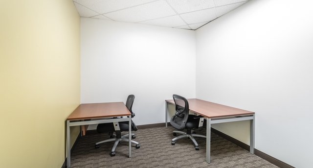 Rent office 6 Centerpointe Drive_6-1