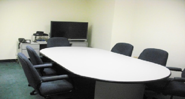 Rent office 800 Turnpike Street, Suite 300_2-1