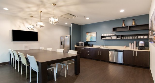 Rent office 9005 Overlook Boulevard_5-1