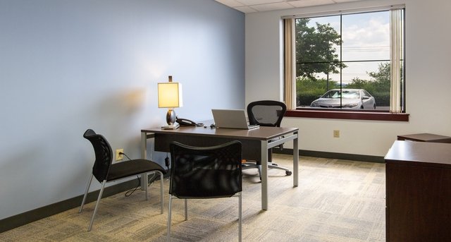 Rent office 9005 Overlook Boulevard_8-1