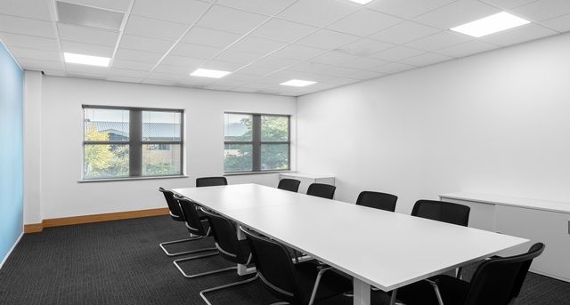 Rent office 960 Capability Green_2-1