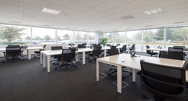 Rent office Admirals Park_1-1