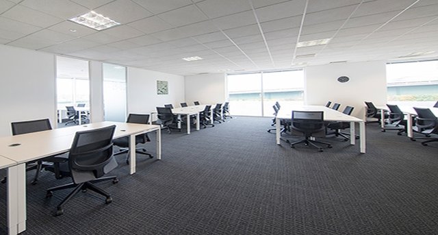 Rent office Admirals Park_2-1