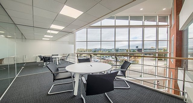 Rent office Admirals Park_3-1