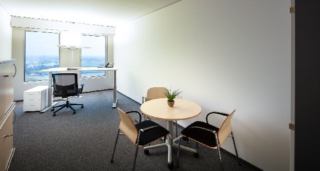 Alquiler oficinas Alfred-Herrhausen-Allee 3-5_3-1