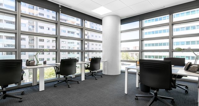 Rent office Aragonia Tower_3-1