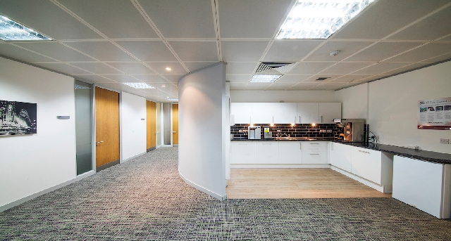 Kiralık Ofis - Atrium Court, The Ring_1-1