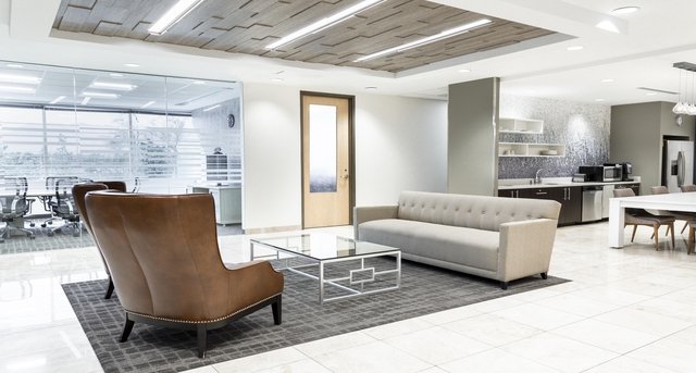 Rent office Bank of Nevada Complex_1-1