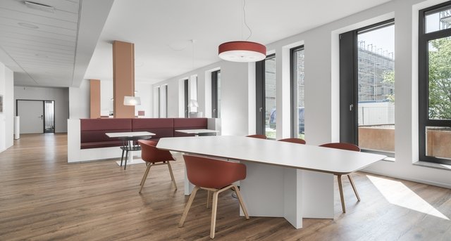 Rent office Berliner Carree_1-1