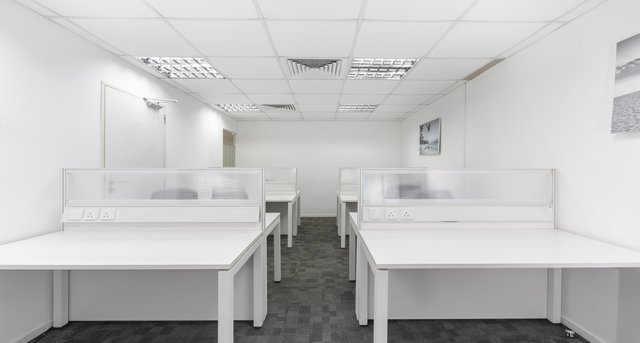 Rent office Bernards Business Park_5-1