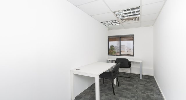 Rent office Bernards Business Park_7-1