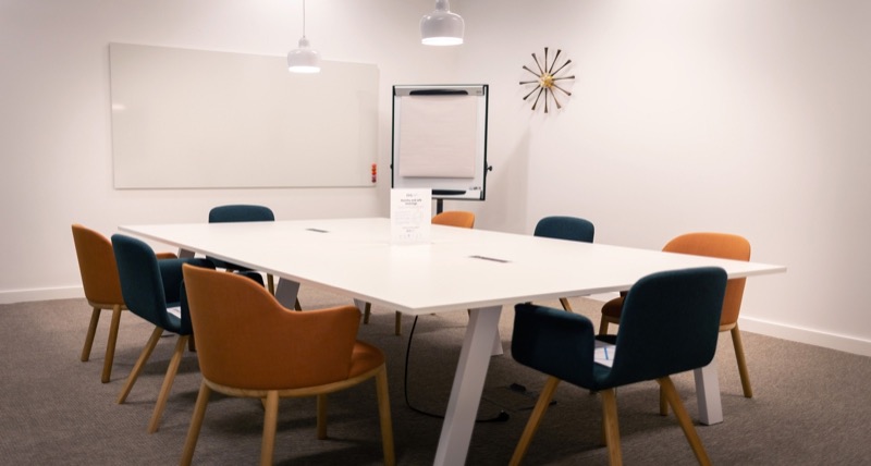Rent office Canary Wharf Cabot Square_7-1