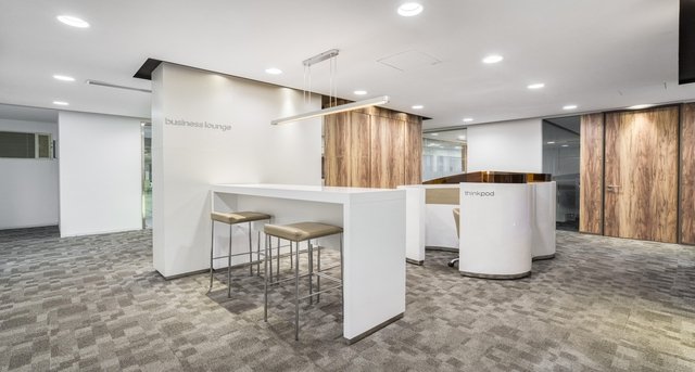 Rent office Carlton Building_1-1