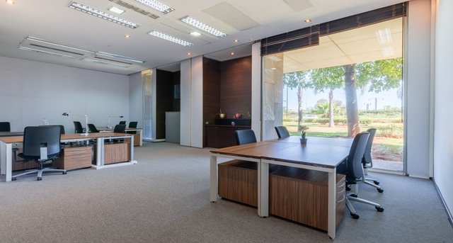 Rent office CasaNearshore Park_2-1