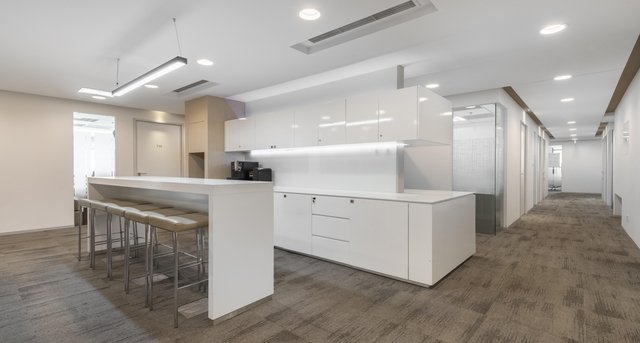 Alquiler oficinas China Overseas Building_5-1