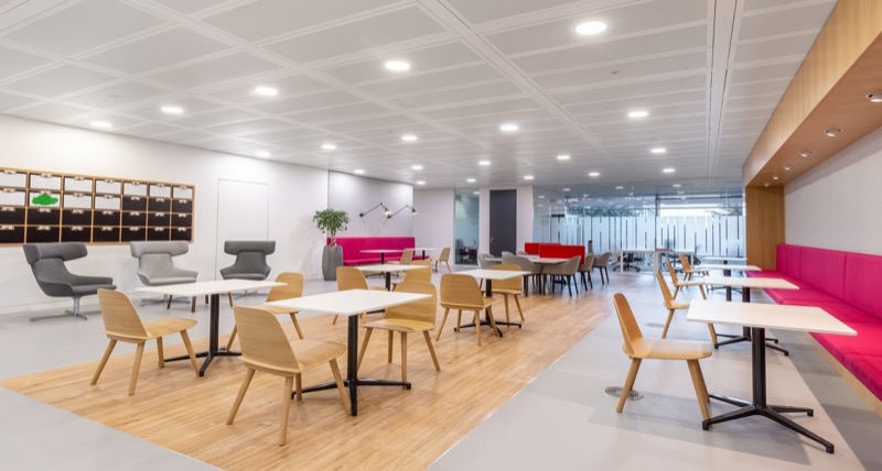 Rent office Chiswick Park_3-1