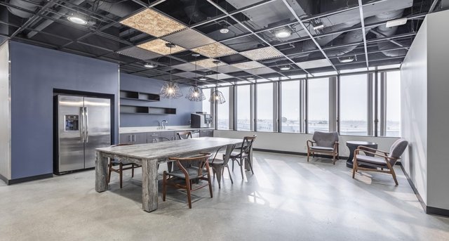 Alquiler oficinas Commerce Corporate Center_4-1