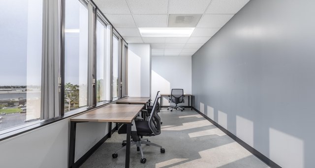 Alquiler oficinas Commerce Corporate Center_5-1