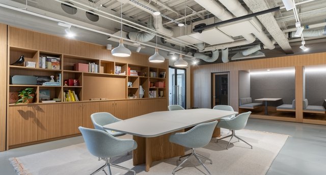 Rent office Commercial Bay Tower_1-1