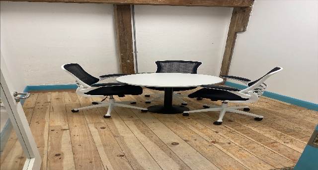 Kiralık Ofis - Connell Street 2_2-1