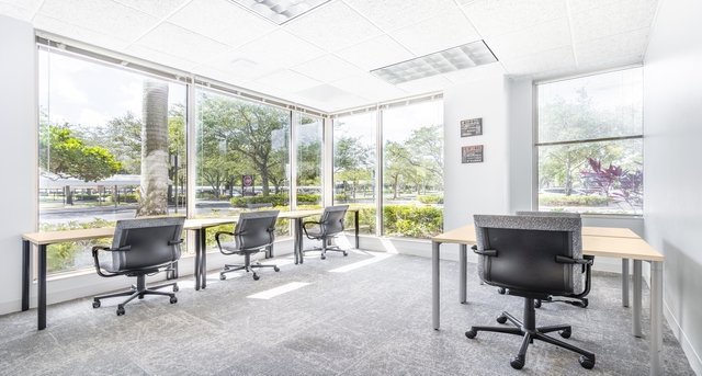 Rent office Crossroads I_5-1
