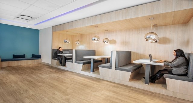 Alquiler oficinas Design Quarter_1-1