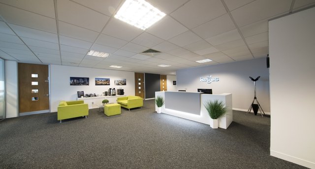 Rent office Digital World Centre_3-1
