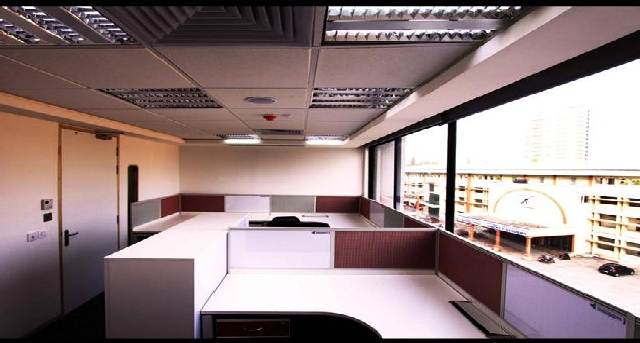 Rent office Divyasree Chambers, A Wing, O Shaughnessy Road_1-1