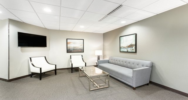 Kantoor te huur Executive Tower_1-1