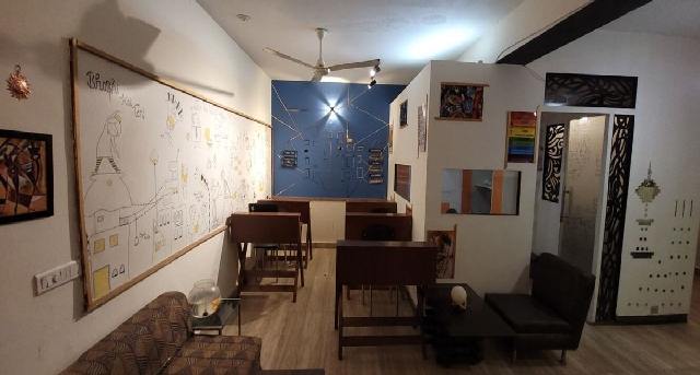 Alquiler oficinas F8 Kailash Colony , Greater Kailash-1_3-1