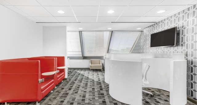 Bureaux à louer First Horizon Plaza_1-1