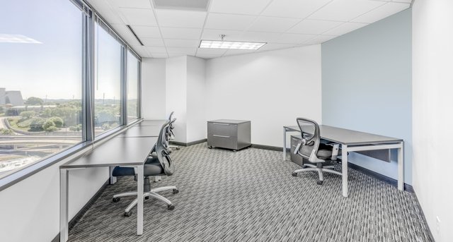 Bureaux à louer First Horizon Plaza_3-1
