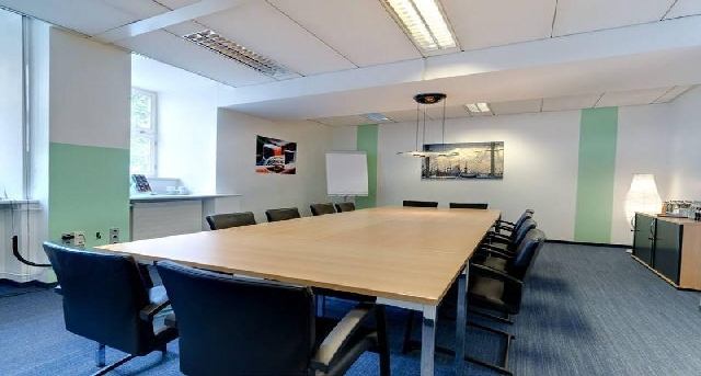 Alquiler oficinas Fischertwiete 2_3-1