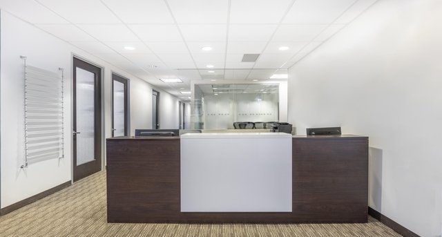 Rent office Forest Hills Tower_2-1