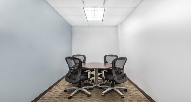 Rent office Forest Hills Tower_6-1