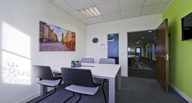 Rent office Fort Kinnaird_5-1
