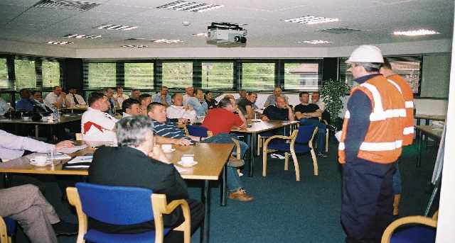 مكتب للايجارGrove House - Meeting and Conference Rooms_2-1