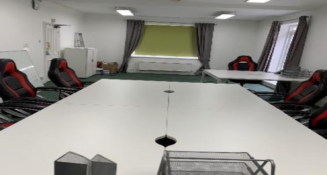 Rent office Hatfield_6-1