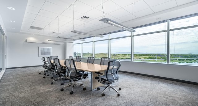 Rent office Hayden Ferry Lakeside_7-1