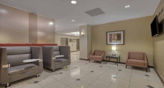 Rent office Heron Bay II_1-1