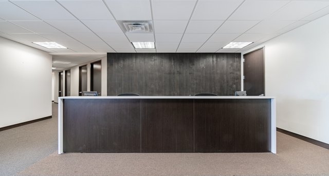 Rent office Holmes Corporate Center II_2-1