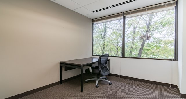 Rent office Holmes Corporate Center II_3-1