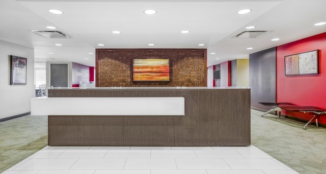 Alquiler oficinas Hub Tower Center_1-1