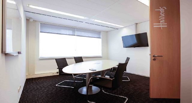 Rent office Hullenbergweg 413_1-1
