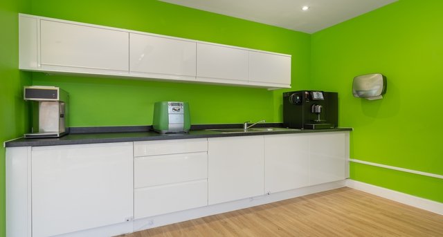 Rent office John de Mierre House_4-1