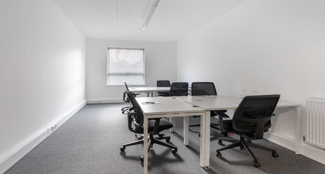 Rent office John de Mierre House_5-1